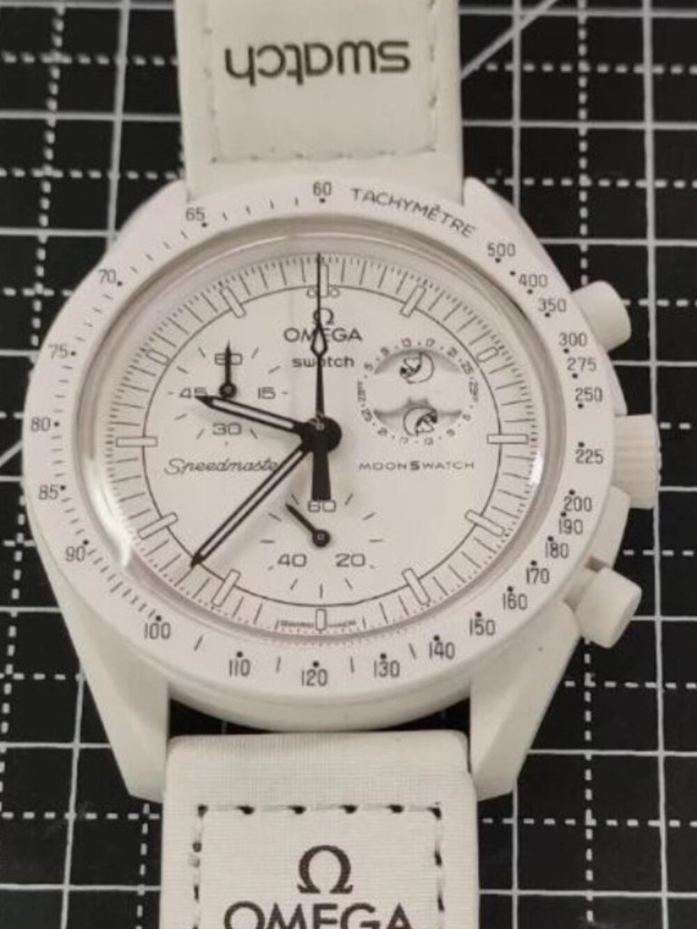 Swatch X Omega Snoopy So33w700 Analog Quartz Men Omega Swatch Mission